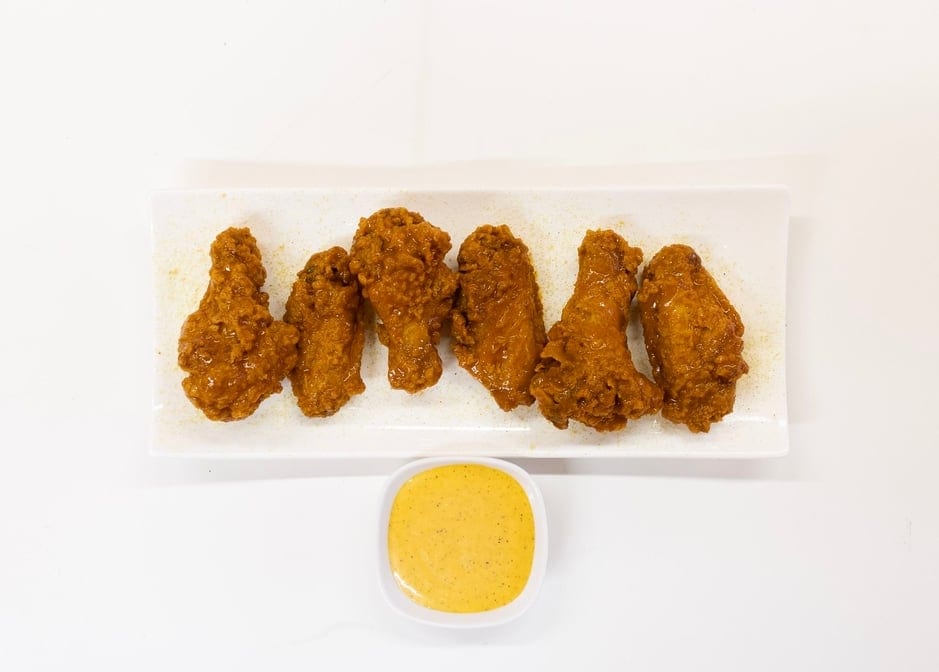 Buffalo Crunchy Wings (6 Pieces).