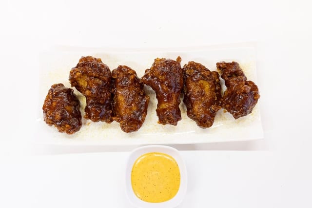 BBQ Wings (6 Pieces).